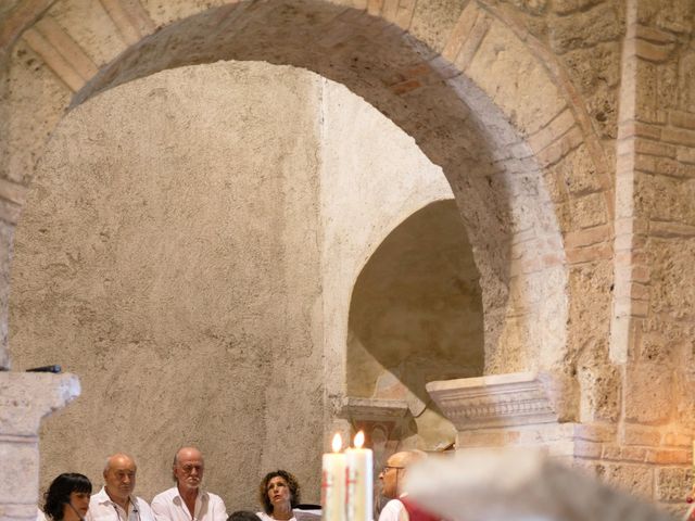 Il matrimonio di Francesco e Beatrice a Mosciano Sant&apos;Angelo, Teramo 22