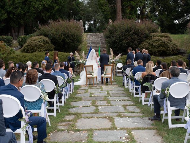 Il matrimonio di Noemi e Paolo a Carnago, Varese 30