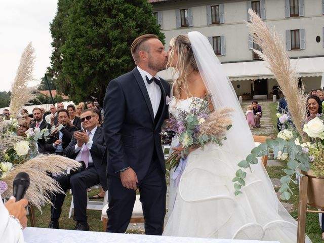 Il matrimonio di Noemi e Paolo a Carnago, Varese 31