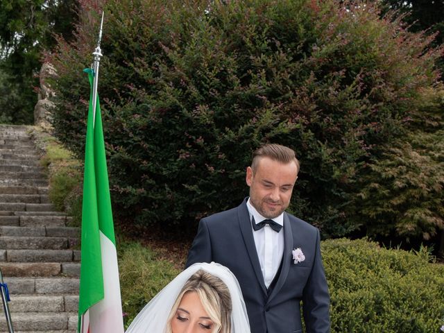 Il matrimonio di Noemi e Paolo a Carnago, Varese 36