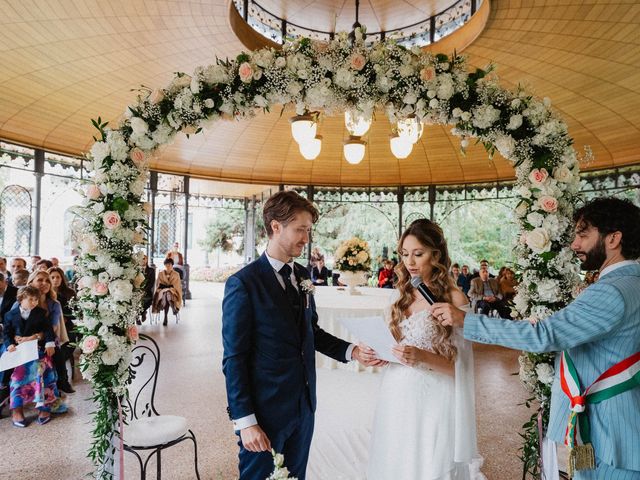 Il matrimonio di Alberto e Ilenia a Lesmo, Monza e Brianza 33