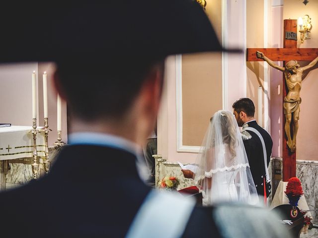 Il matrimonio di Vincenzo e Pina a Pozzuoli, Napoli 31