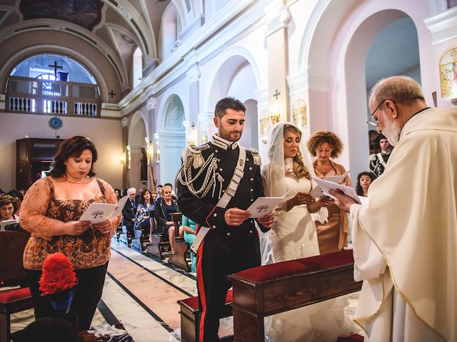 Il matrimonio di Vincenzo e Pina a Pozzuoli, Napoli 33