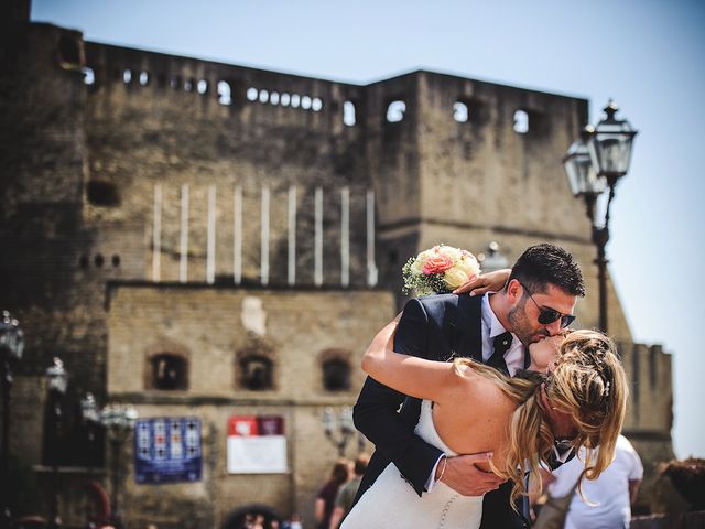 Il matrimonio di Vincenzo e Pina a Pozzuoli, Napoli 49