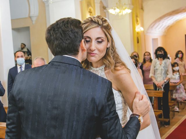 Il matrimonio di Giovanna e Dino a Pozzuoli, Napoli 46