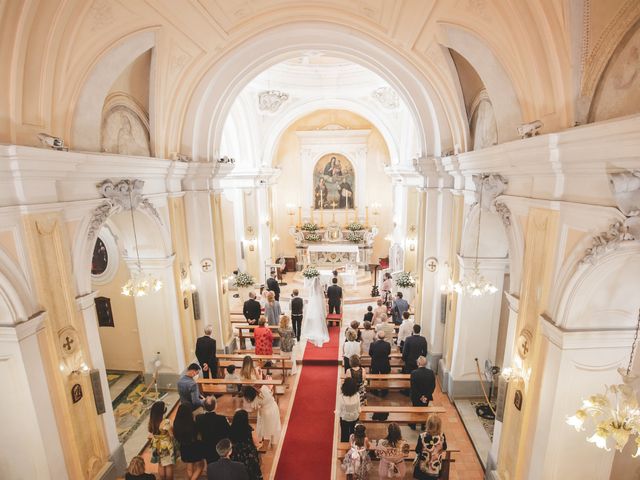 Il matrimonio di Giovanna e Dino a Pozzuoli, Napoli 47