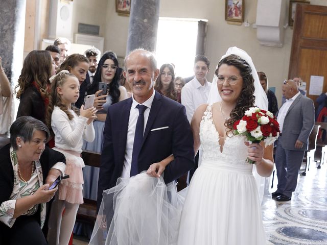 Il matrimonio di Valentina e Valerio a Terracina, Latina 19