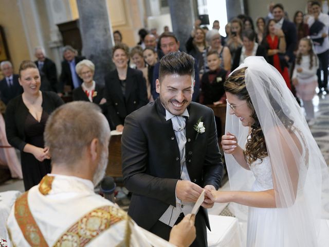 Il matrimonio di Valentina e Valerio a Terracina, Latina 23