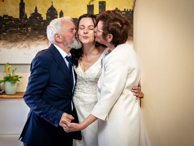 Il matrimonio di Luca e Camelia a Osio Sotto, Bergamo 26