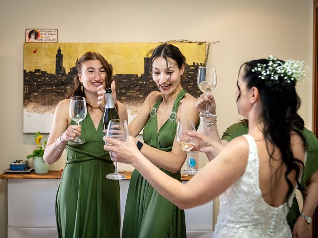 Il matrimonio di Luca e Camelia a Osio Sotto, Bergamo 28