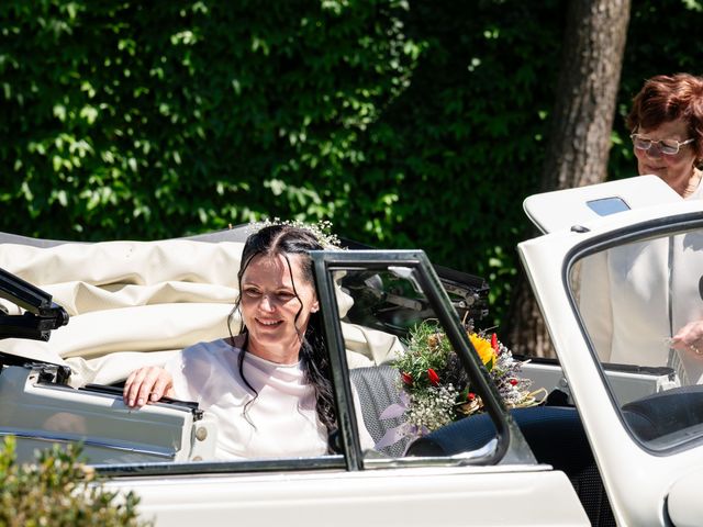 Il matrimonio di Luca e Camelia a Osio Sotto, Bergamo 39