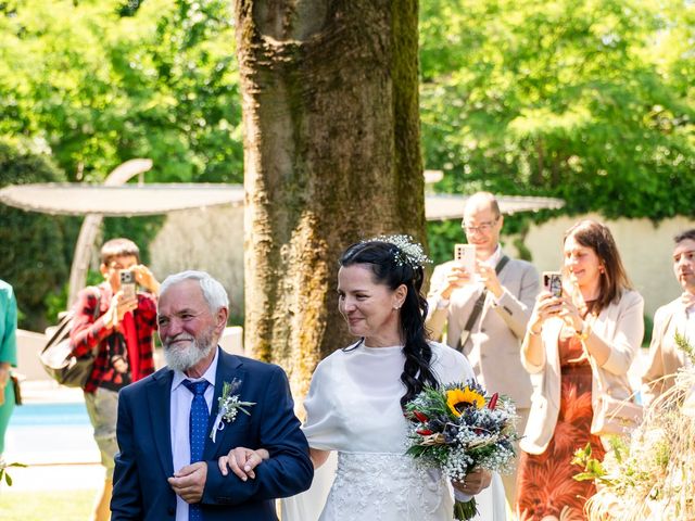 Il matrimonio di Luca e Camelia a Osio Sotto, Bergamo 41