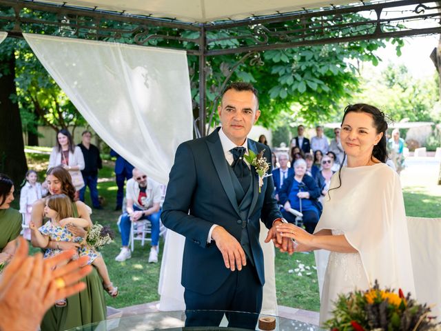 Il matrimonio di Luca e Camelia a Osio Sotto, Bergamo 49