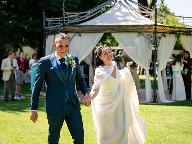 Il matrimonio di Luca e Camelia a Osio Sotto, Bergamo 59