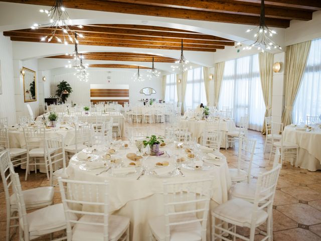 Il matrimonio di Luca e Camelia a Osio Sotto, Bergamo 64