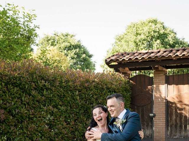 Il matrimonio di Luca e Camelia a Osio Sotto, Bergamo 97