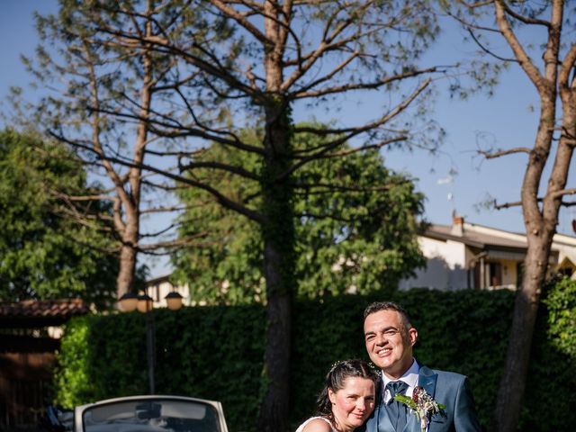 Il matrimonio di Luca e Camelia a Osio Sotto, Bergamo 100