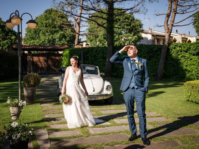 Il matrimonio di Luca e Camelia a Osio Sotto, Bergamo 102