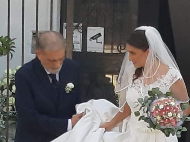 Il matrimonio di Peppe e Bruna a Torre del Greco, Napoli 5