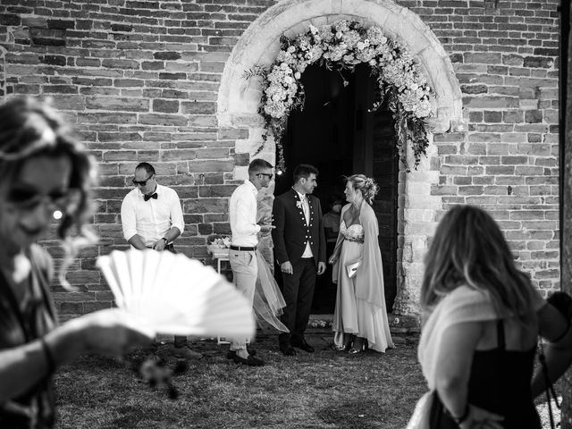 Il matrimonio di Alessia e Mattia a Serra de&apos; Conti, Ancona 12