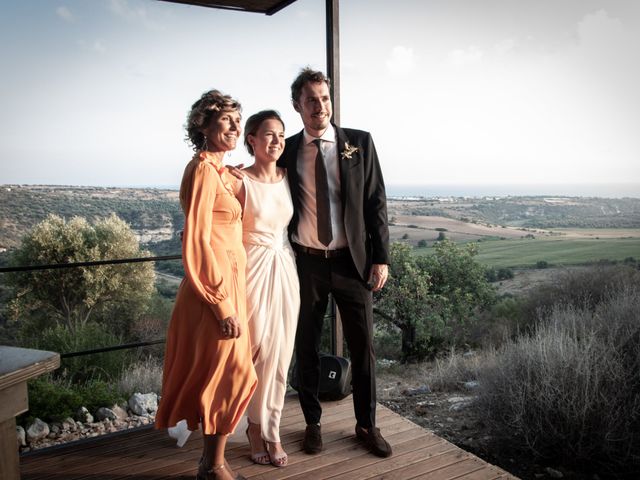 Il matrimonio di Laurent e Laura a Scicli, Ragusa 33