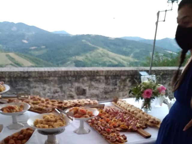 Il matrimonio di Pietro  e Laura  a Carpaneto Piacentino, Piacenza 40