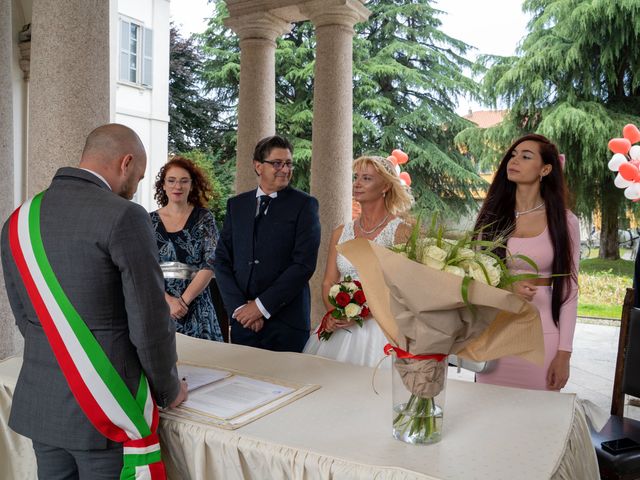 Il matrimonio di Giovanni e Laura a Cernusco sul Naviglio, Milano 87