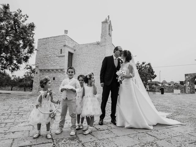 Il matrimonio di Mariangela e Luigi a Cisternino, Brindisi 11