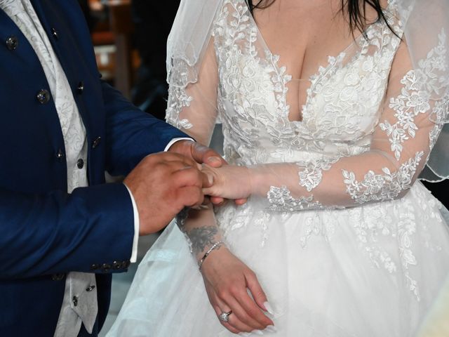 Il matrimonio di Daniele e Elisa a Montecarlo, Lucca 43