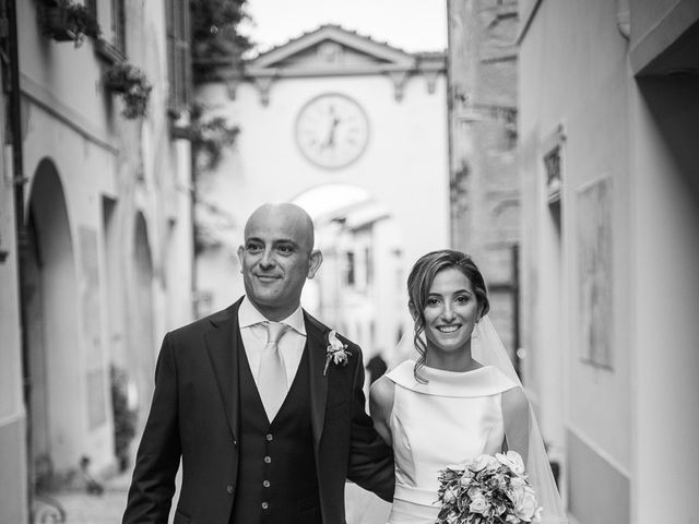 Il matrimonio di Niccolò e Luna a Dozza, Bologna 23