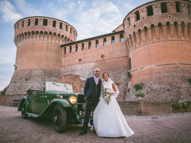 Il matrimonio di Niccolò e Luna a Dozza, Bologna 24