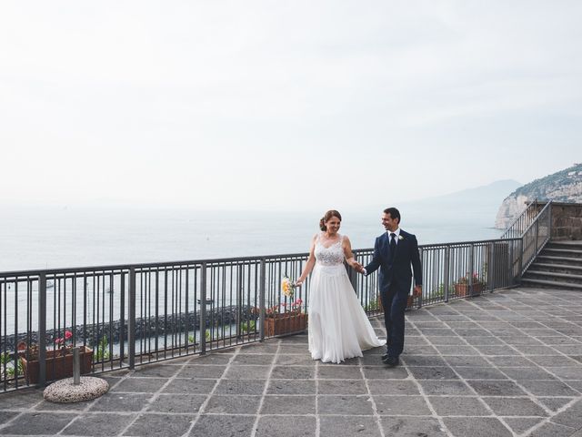 Il matrimonio di Massimiliano e Angela a Casoria, Napoli 23
