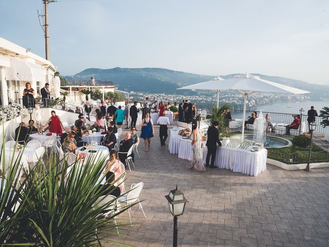 Il matrimonio di Massimiliano e Angela a Casoria, Napoli 33