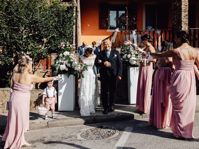 Il matrimonio di Gavino e Grazia a Putifigari, Sassari 32