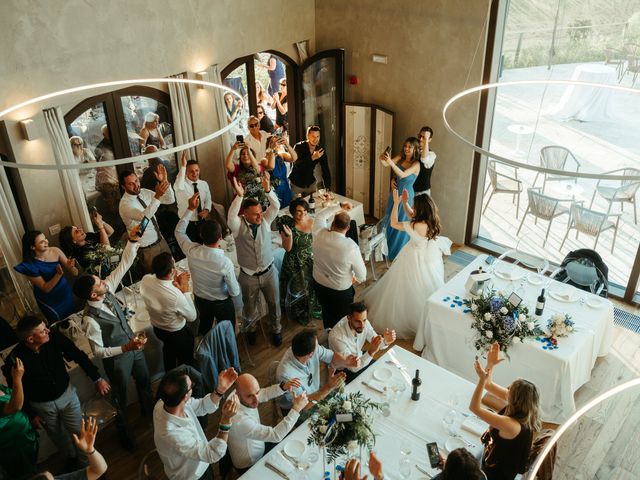 Il matrimonio di Mirabela e Lorenzo a Castel San Pietro Terme, Bologna 30