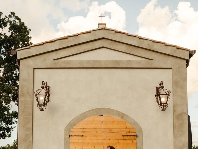 Il matrimonio di Mirabela e Lorenzo a Castel San Pietro Terme, Bologna 1