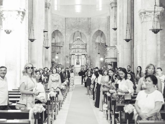 Il matrimonio di Maria e Guido a Barletta, Bari 31