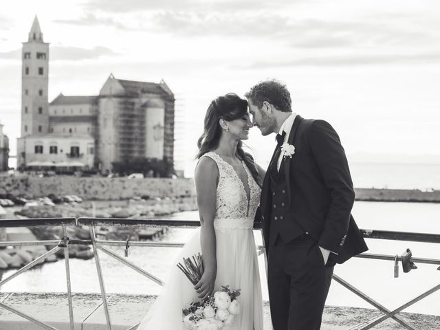 Il matrimonio di Maria e Guido a Barletta, Bari 45