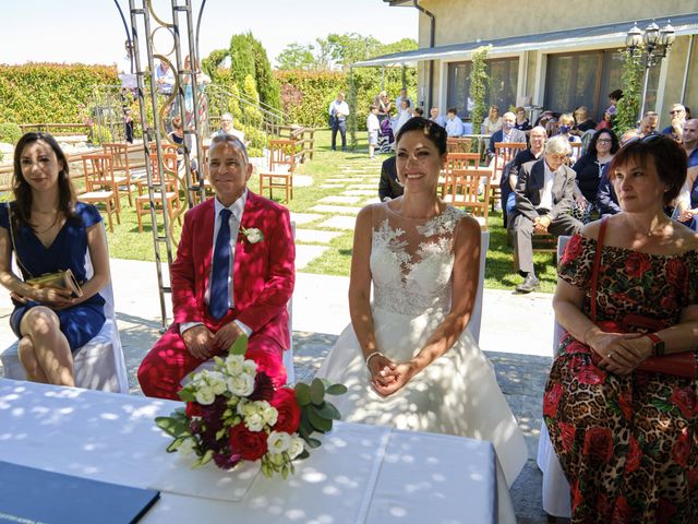 Il matrimonio di Giuseppe e Janet a Oleggio, Novara 12