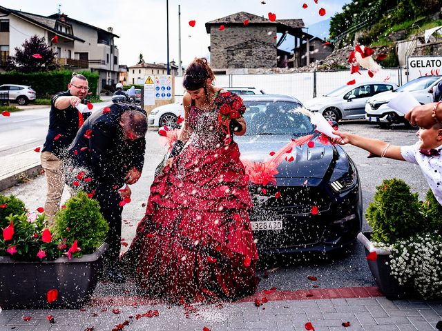 Il matrimonio di Michele e Deborah a Teglio, Sondrio 46