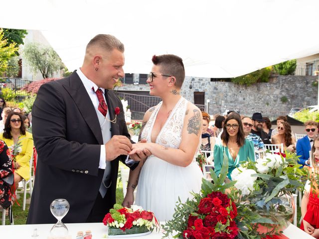 Il matrimonio di Raul e Pamela a Riva di Solto, Bergamo 24