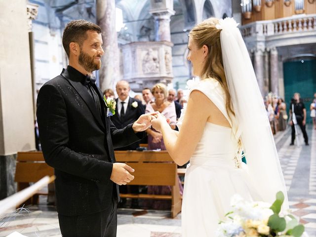 Il matrimonio di Nicolò e Debora a Pietrasanta, Lucca 39
