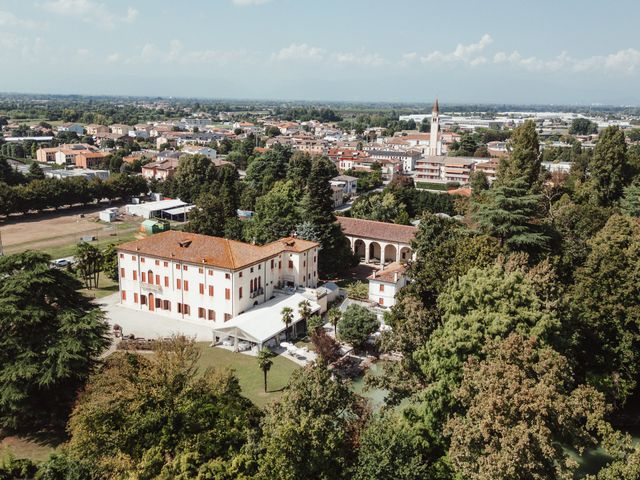 Il matrimonio di Hassoni e Leila a Loreggia, Padova 18