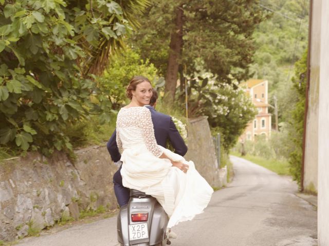 Il matrimonio di Simonpietro e Diletta a Massarosa, Lucca 30