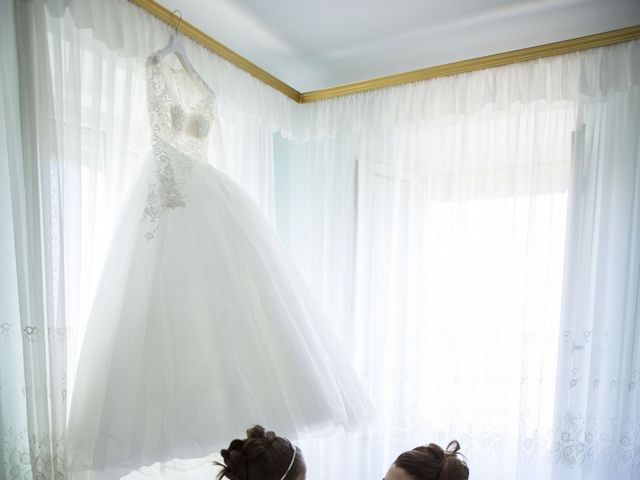 Il matrimonio di Marco e Erica a Torre San Patrizio, Fermo 8