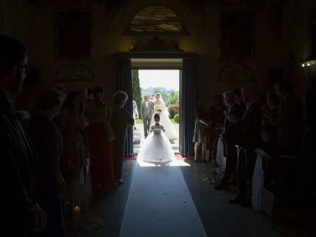 Il matrimonio di Marco e Erica a Torre San Patrizio, Fermo 34