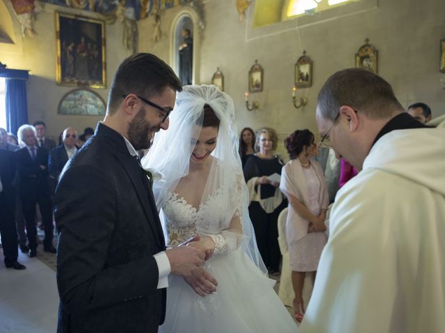 Il matrimonio di Marco e Erica a Torre San Patrizio, Fermo 40