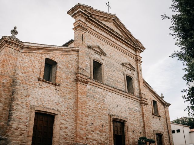 Il matrimonio di Ambra e Lorenzo a San Lorenzo in Campo, Pesaro - Urbino 4