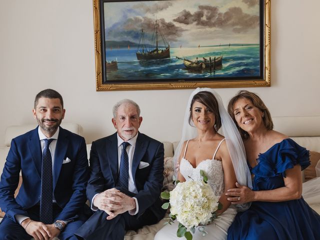 Il matrimonio di Giovanni e Aurelia a Pozzuoli, Napoli 37