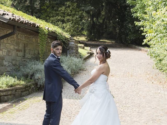 Il matrimonio di Jonathan e Barbara a Bregnano, Como 18